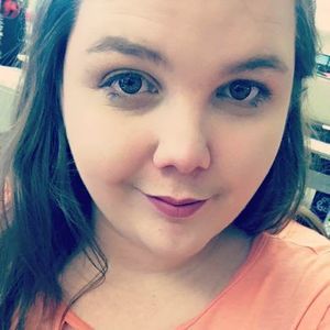 Meet your Posher, Brandi